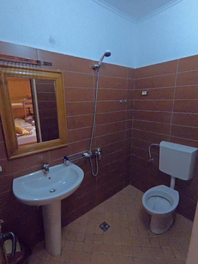 Hotel Bicaj 3*